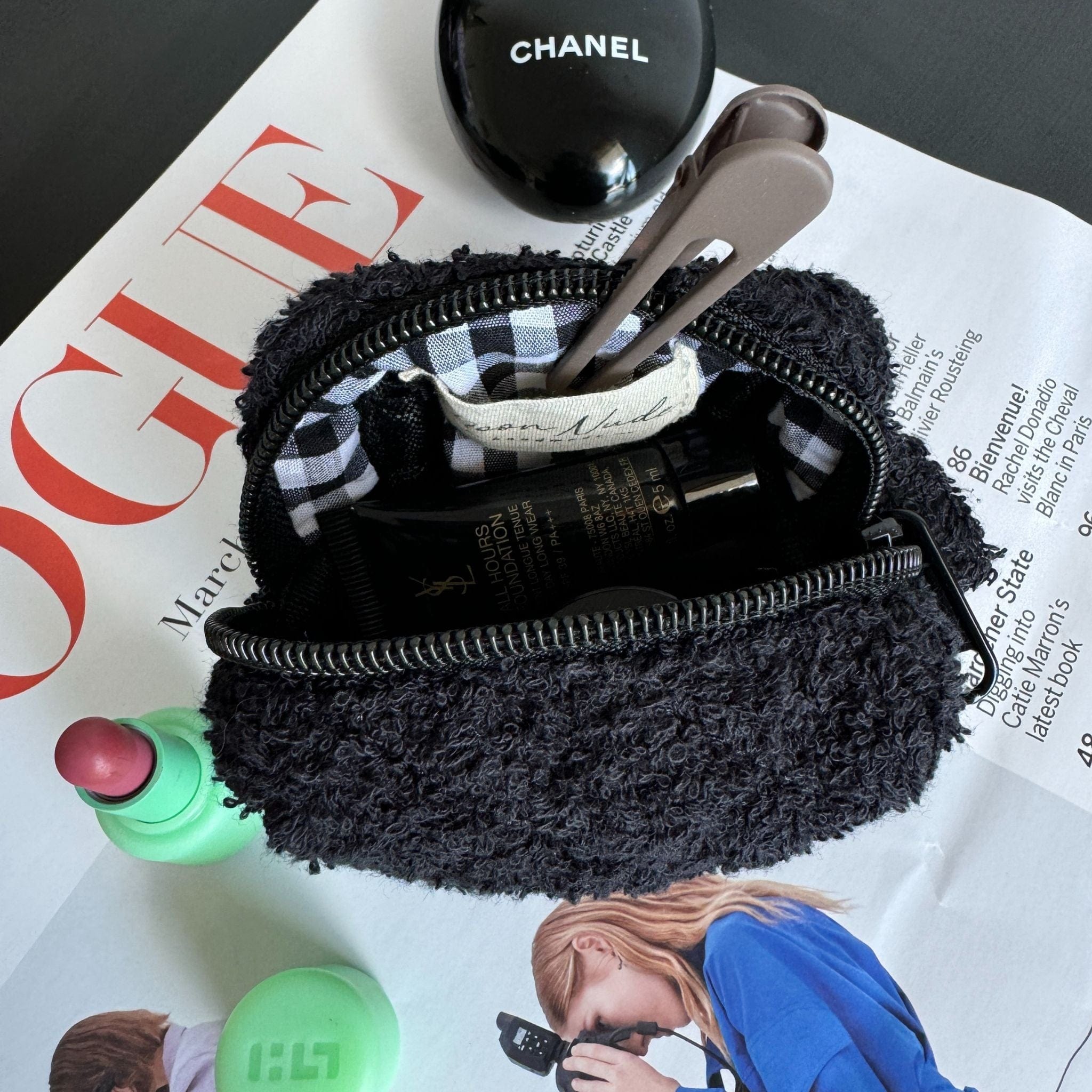 Moon Nude Space Keychain Bag