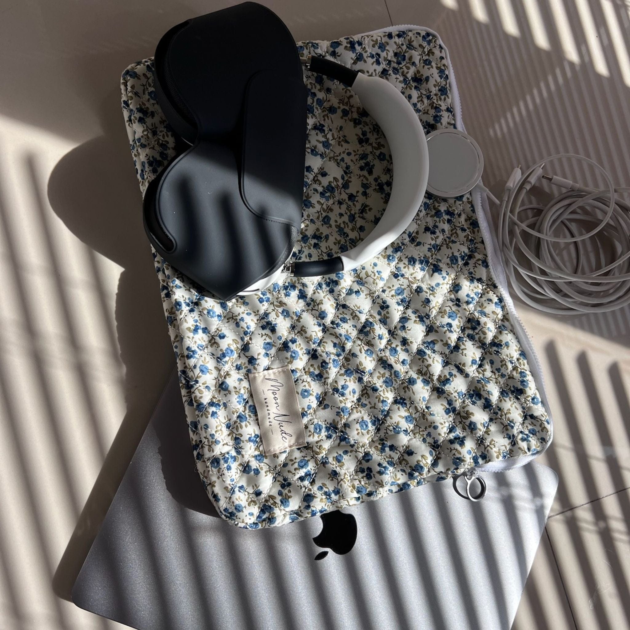 Moon Nude Spring Laptop Sleeve