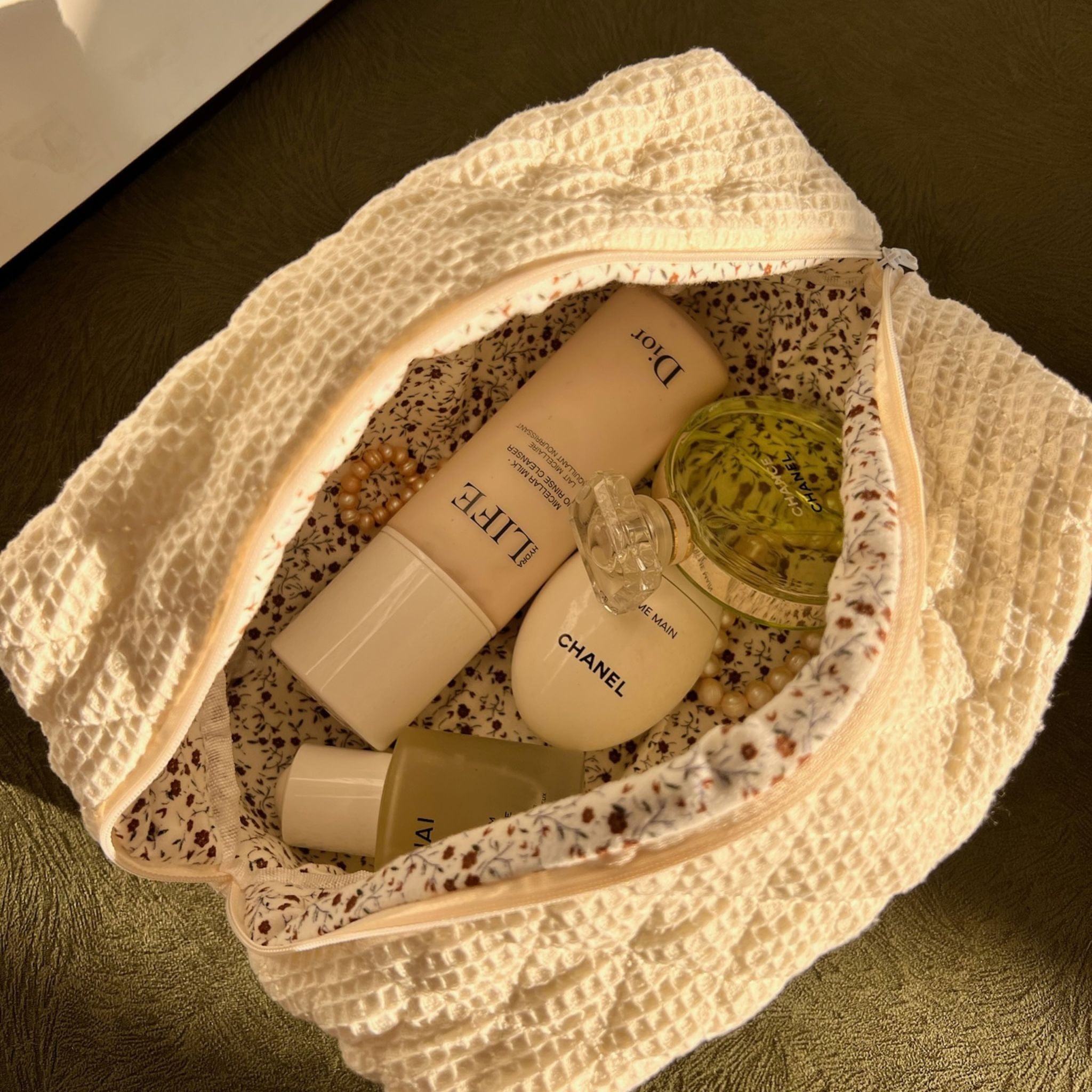 Moon Nude Cream Large Makeup Bag