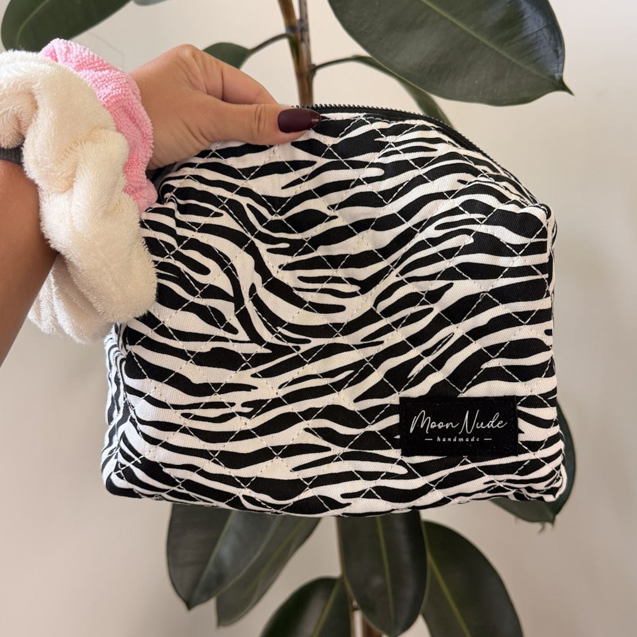 Moon Nude Noir Large Makeup Bag